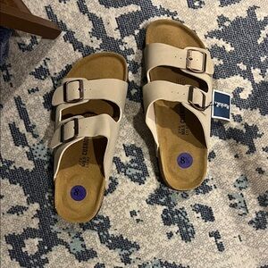 Stylish Cream Sandals for Women